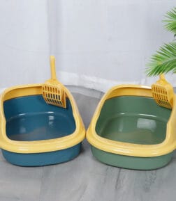 Quality Plastic Cat Litter Box