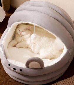 Soft Cozy Enclosed Cat Bed