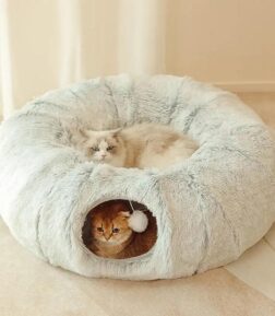 Plush Cat Bed with Tunnel