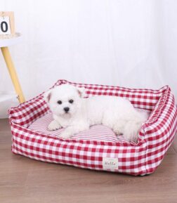 Warm and Cozy Pet Bed