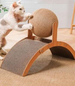 Wear-Resistant Cat Scratching Board & Sisal Rope Ball Toy